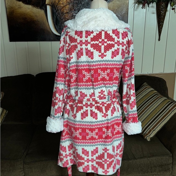 Kenzie • Small/Medium • Pink • Snowflakes • Christmas • Plush • Fuzzy Fur • Robe - Picture 5 of 14